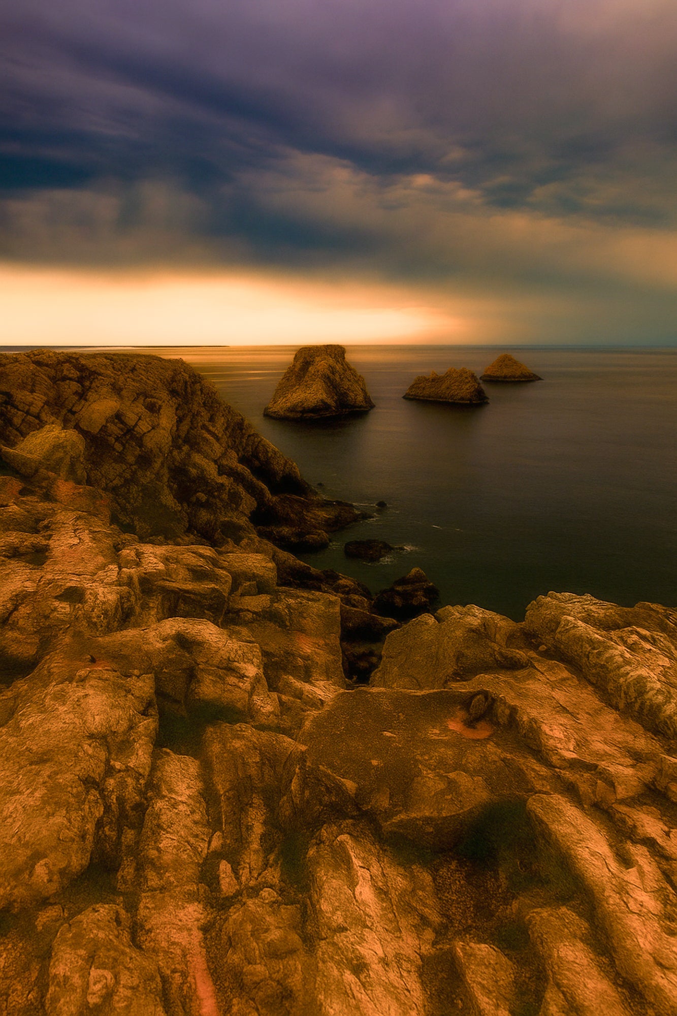 Pen Hir - Lumières d’orage sur la côte bretonne